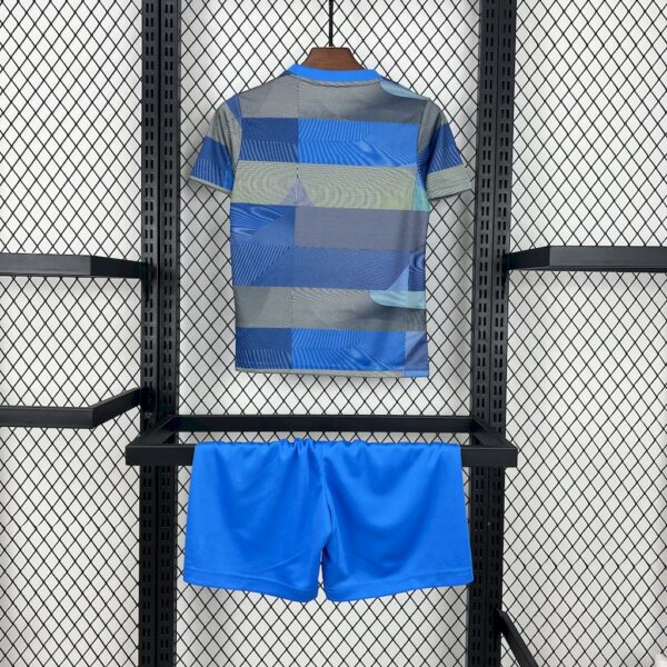 Real Madrid 2025/26 Pre-Match Training Suit Kids Kit - Image 2