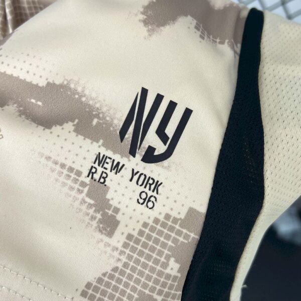New York Red Bulls 2025/26 Home Kids Kit - Image 3