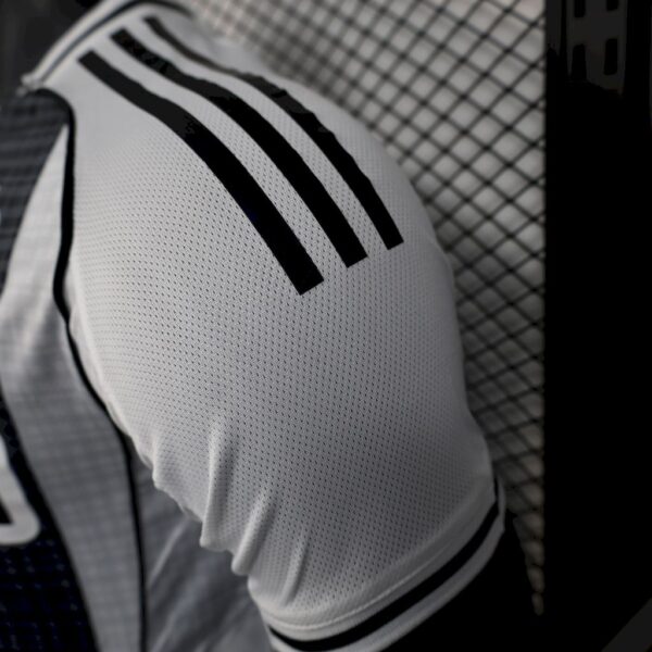 Newcastle United 2025/26 Home Jersey Player Version - Image 3
