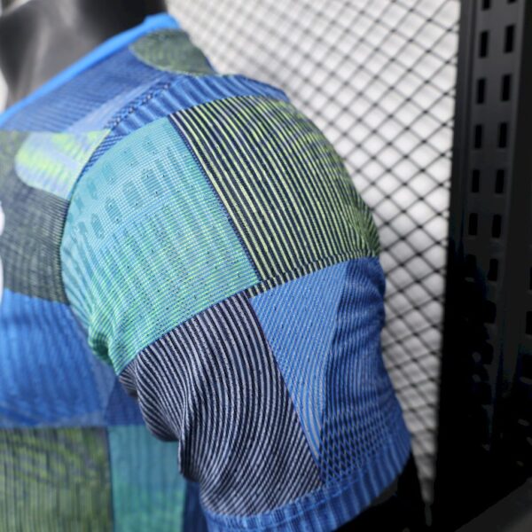 Real Madrid 2025/26 Pre-Match Training Suit Jersey Player Version - Image 5