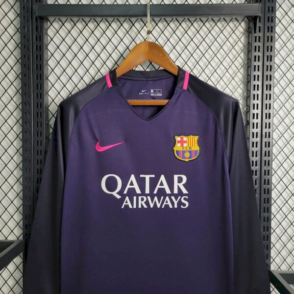 Barcelona 2016/17 Away Long Sleeves Retro Jersey - Image 5