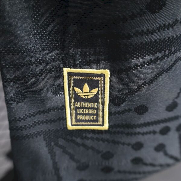 Mexico 2025/26 Gold- Black Jersey Player Version - Image 6