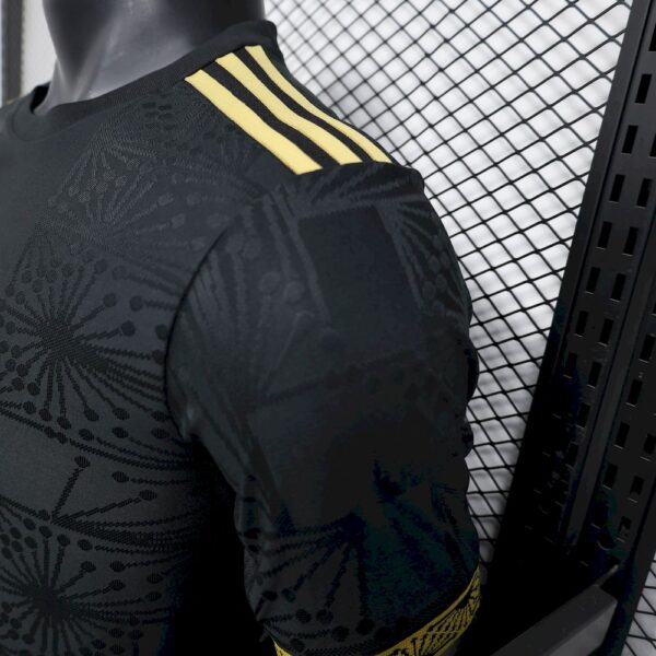 Mexico 2025/26 Gold- Black Jersey Player Version - Image 5