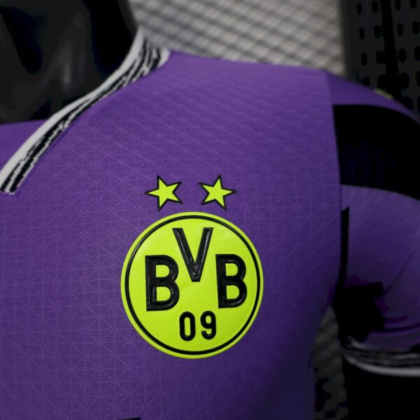 Borussia Dortmund 2025/26 Goalkeeper Special Jersey Player Version - Image 3