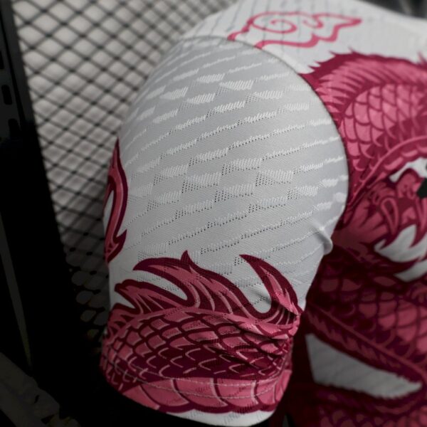 Japan 2025/26 Pink Dragon Edition Jersey Player Version - Image 4
