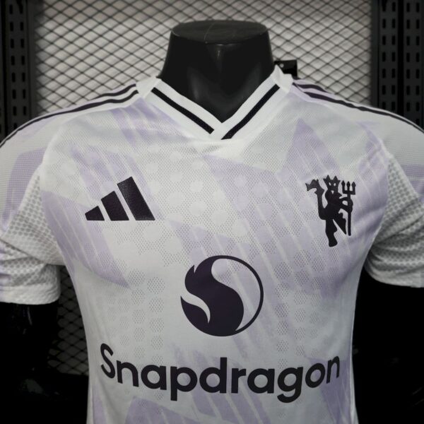 Manchester United 2025/26 Away Jersey Player Version - Image 4