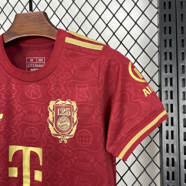 Bayern Munich 2024/25 125 Anniversary Kids Kit - Image 8