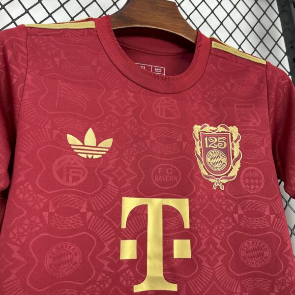Bayern Munich 2024/25 125 Anniversary Kids Kit - Image 7