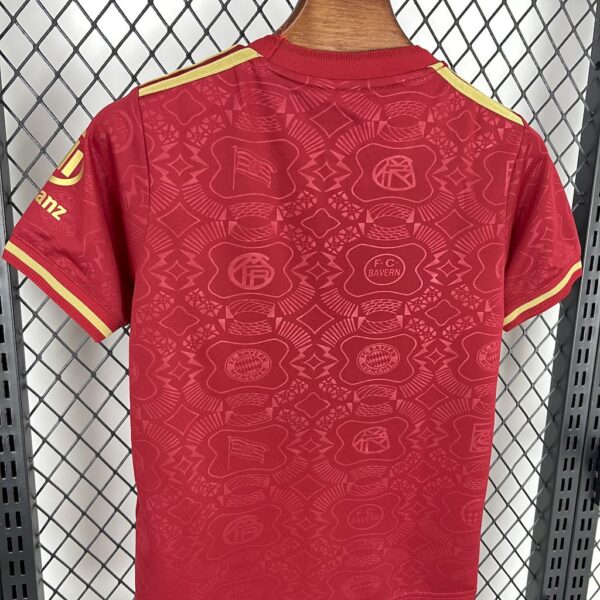 Bayern Munich 2024/25 125 Anniversary Kids Kit - Image 3