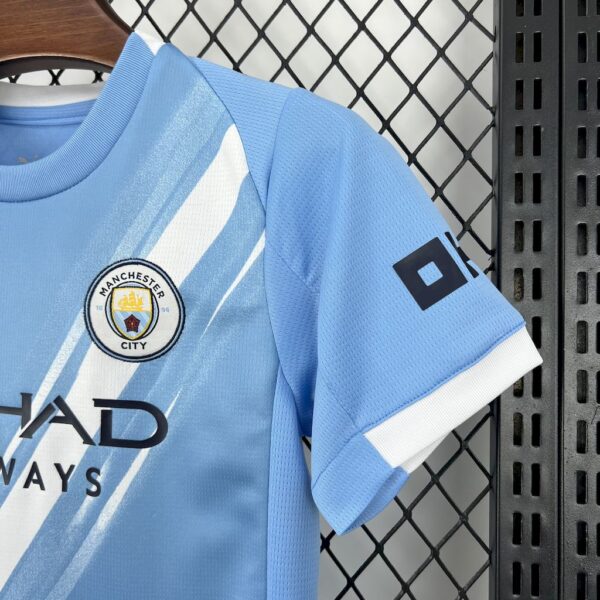 Manchester City 2025/26 Home Kids Kit - Image 4