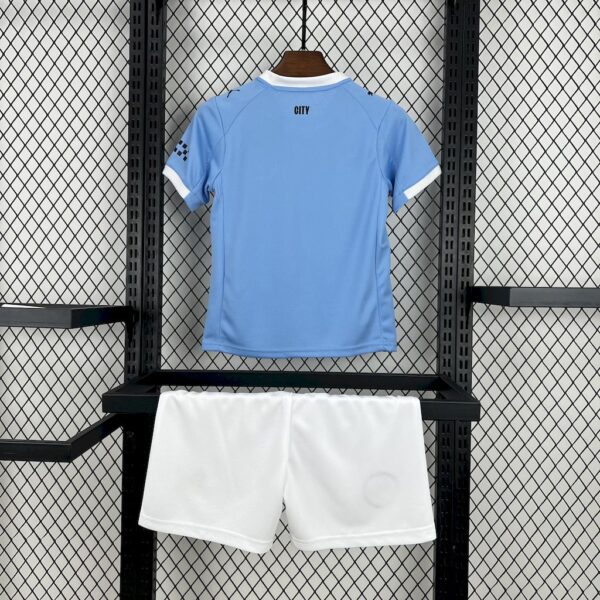 Manchester City 2025/26 Home Kids Kit - Image 2