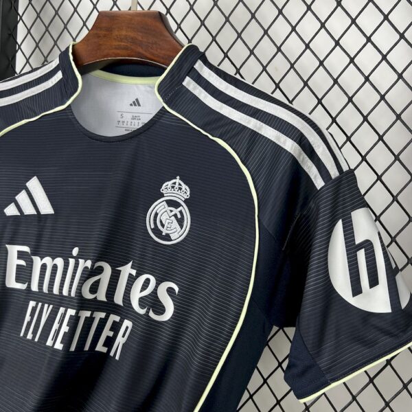 Real Madrid 2025/26 Away Jersey - Image 5