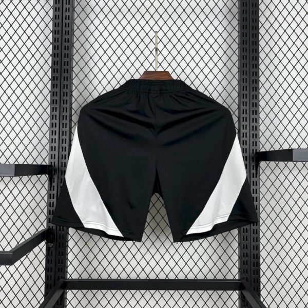 Colo Colo 2025/26 Home Shorts - Image 2