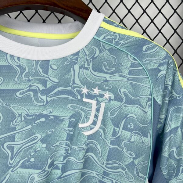 Juventus 2025/26 Away Jersey - Image 4