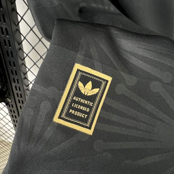 Mexico 2025/26 Gold- Black Long Sleeves Jersey - Image 8