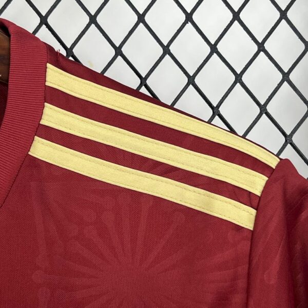 Mexico 2025/26 Gold- Red Jersey - Image 5