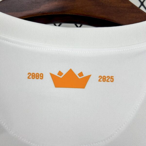 Santos 2008 White Special Edition Retro Jersey - Image 3