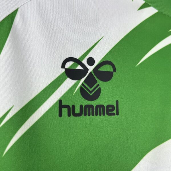 Real Betis 2025/26 Hummel X Limited-Edition Naruto Jersey - Image 10