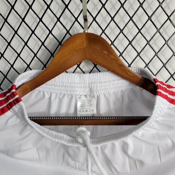 S.c Internacional 2023/24 Home Shorts - Image 8