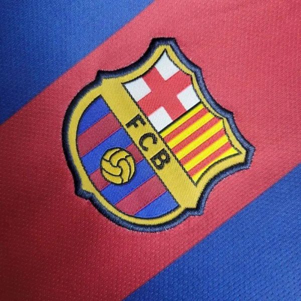 Barcelona 2010/11 Home Kids Retro Jersey And Shorts - Image 6