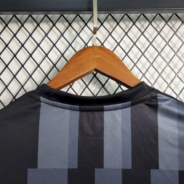 Newcastle United 2023/24 Pre-Match Training Jersey - Image 4