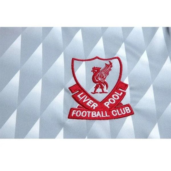 Liverpool 1989/91 Away Long Sleeves Retro Jersey - Image 10