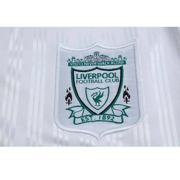 Liverpool 1995/96 Away Retro Jersey - Image 8