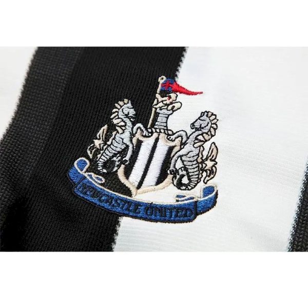 Newcastle United 1995/97 Home Long Sleeves Retro Jersey - Image 8