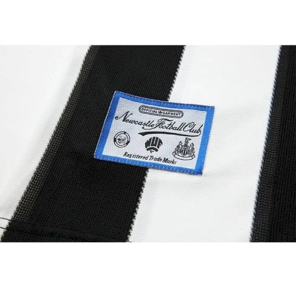 Newcastle United 1995/97 Home Long Sleeves Retro Jersey - Image 6