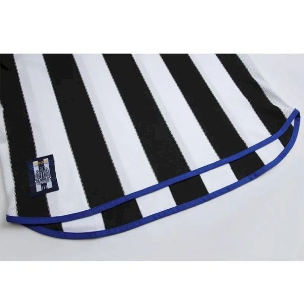 Newcastle United 1999/2000 Home Retro Jersey - Image 5