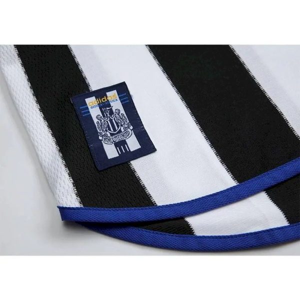 Newcastle United 1999/2000 Home Retro Jersey - Image 4