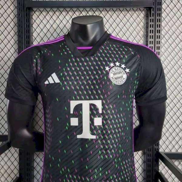 Bayern Munich 2023/24 Black Jersey Player Version - Image 2