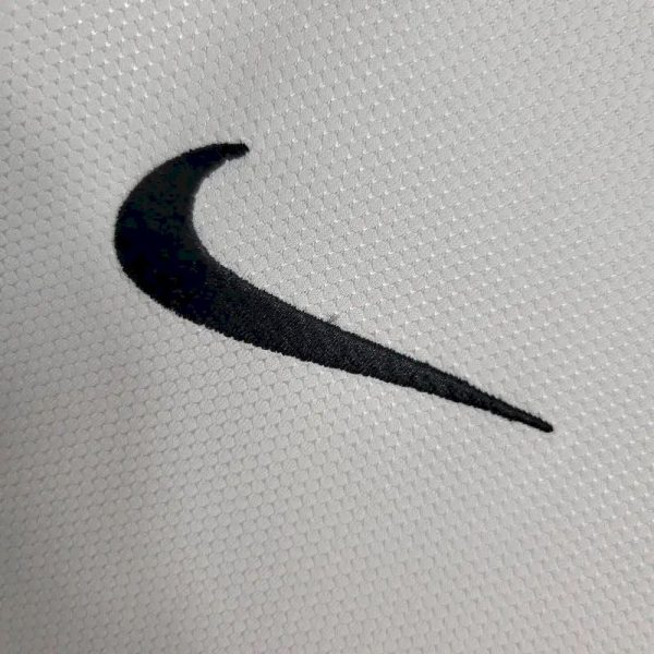 Corinthians 2011 Home Retro Jersey - Image 9
