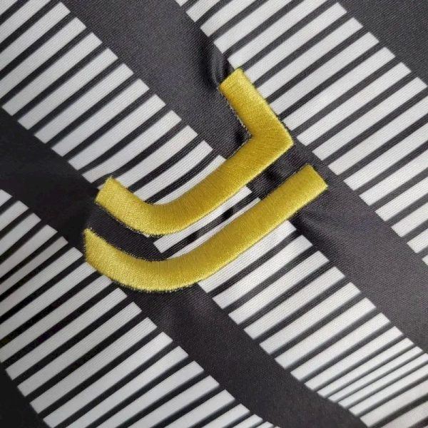 Juventus 2023/24 Pre-Match Training Jersey - Image 4