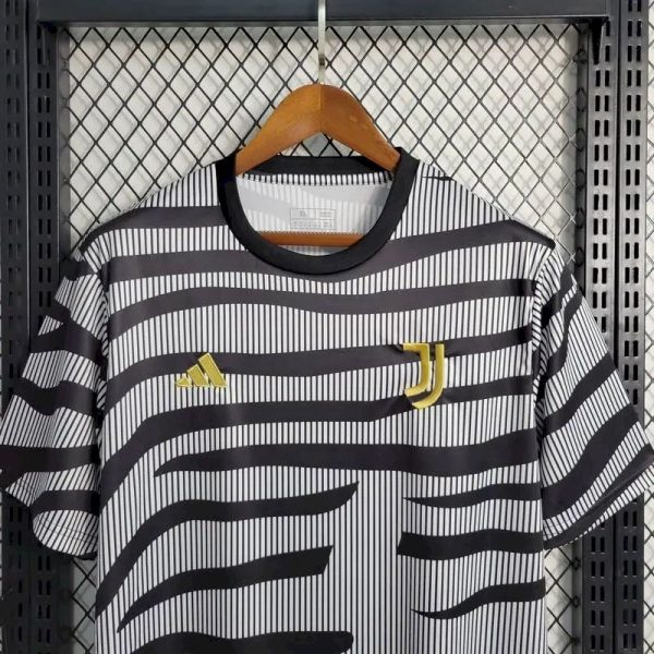 Juventus 2023/24 Pre-Match Training Jersey - Image 6