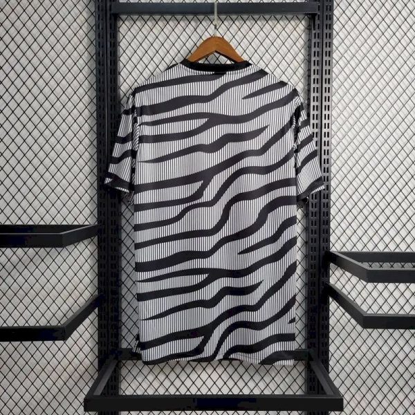 Juventus 2023/24 Pre-Match Training Jersey - Image 9