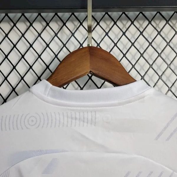Tottenham Hotspur 2023/24 Home Kids Kit - Image 4