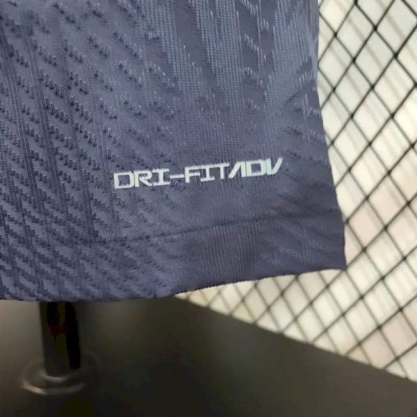 Chelsea 2023/24 Pre-Match Training Jersey Player Version - Image 4