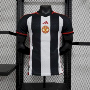 Manchester United 2023/24 Pre-Match Training Jersey Player Version