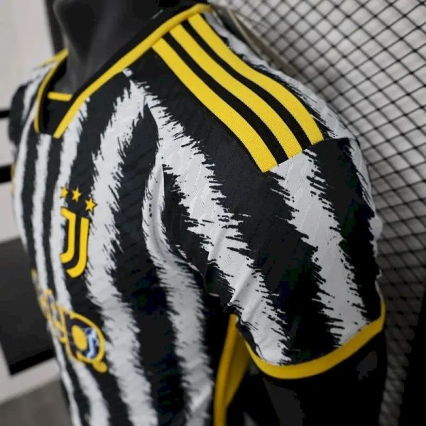 Juventus 2023/24 Home Jersey Player Version - Image 8