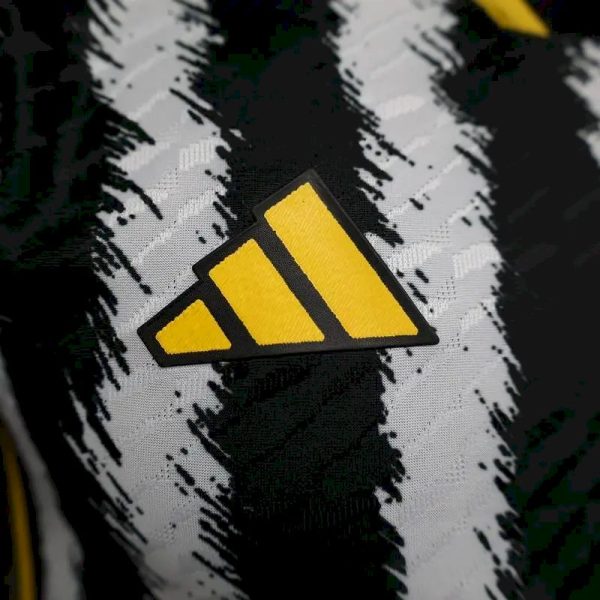 Juventus 2023/24 Home Jersey Player Version - Image 10