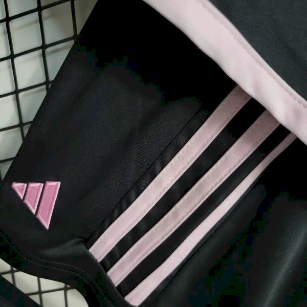 Inter Miami 2023/24 Away Kids Kit - Image 4