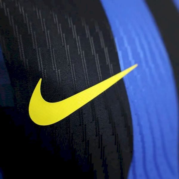 Inter Milan 2023/24 Home Jersey Player Version - Image 4