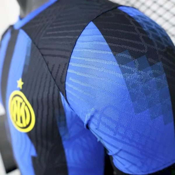 Inter Milan 2023/24 Home Jersey Player Version - Image 6