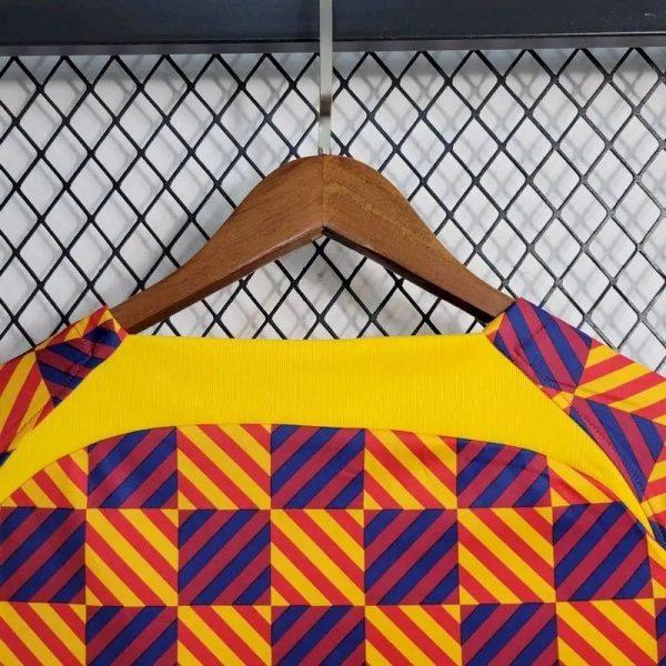 Barcelona 2023/24 Pre-Match Training Jersey - Image 3