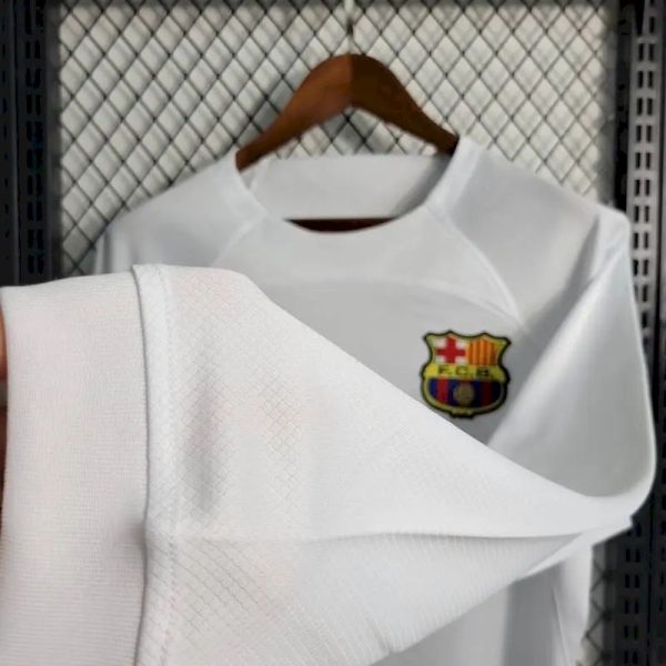 Barcelona 2023/24 Away Long Sleeves Jersey - Image 9