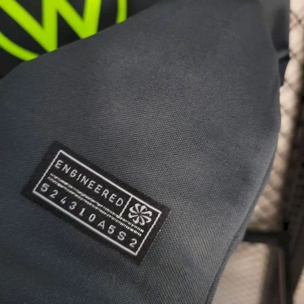 Wolfsburg 2023/24 Away Jersey - Image 4