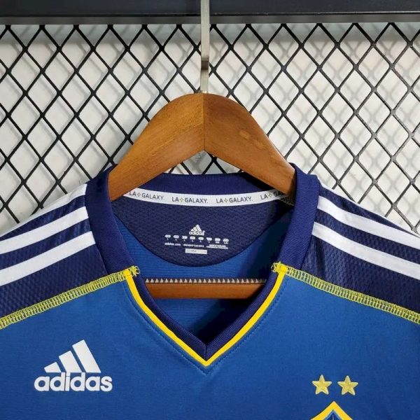 La Galaxy 2011/12 Retro Long Sleeves Jersey - Image 3