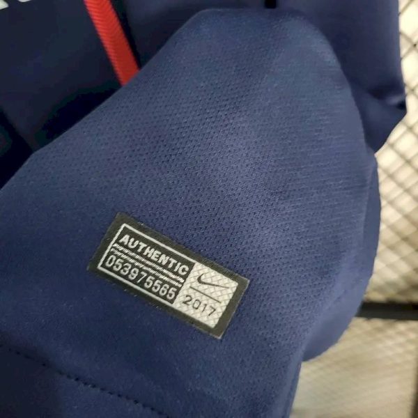 Paris Saint-Germain 2017/18 Home Retro Jersey - Image 8