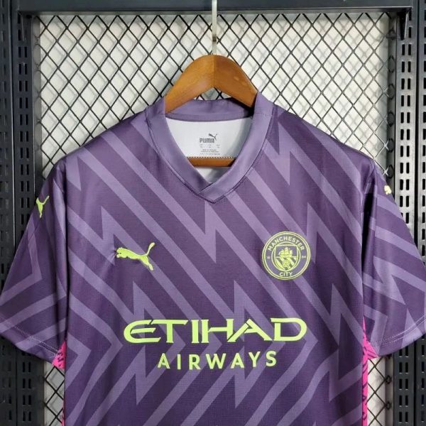 Manchester City 2023/24 Goalkeeper Jersey Purple - Image 4